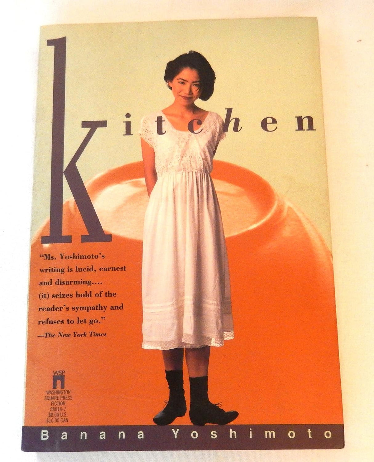 Kitchen by Banana Yoshimoto