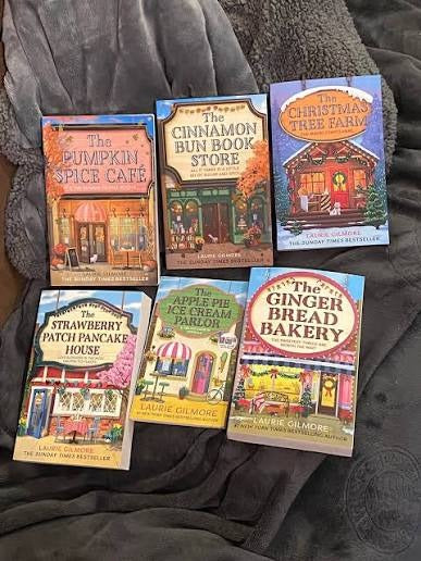 Dream Harbor Series (6 Books) by Laurie Gilmore